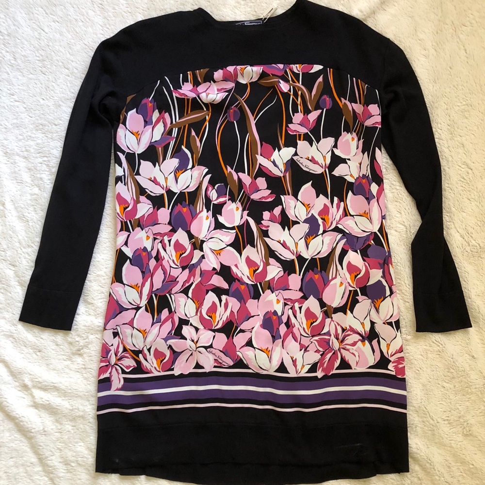 Salvatore Ferragamo Tunic sz Small NWT